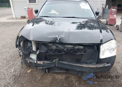 2005 Dodge Magnum Rt z USA, uszkodzony, nr VIN 2D8GV58275H670202